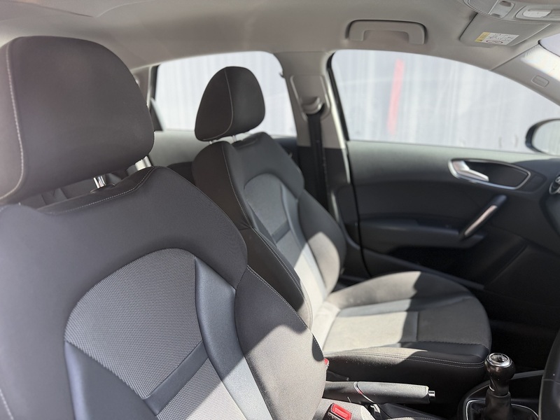 Audi A1 1.0 TFSI Sport Sportback 5dr Petrol Manual Euro 6 (s/s) (95 ps) - U445