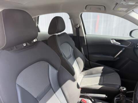 Audi A1 1.0 TFSI Sport Sportback 5dr Petrol Manual Euro 6 (s/s) (95 ps) - U445