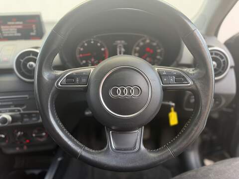 Audi A1 1.0 TFSI Sport Sportback 5dr Petrol Manual Euro 6 (s/s) (95 ps) - U445