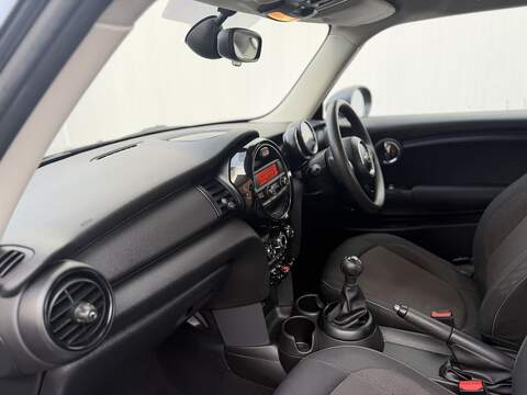 MINI Hatch 1.2 One Hatchback 3dr Petrol Manual Euro 6 (s/s) (102 ps) - U447