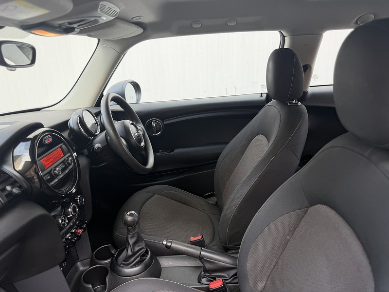 MINI Hatch 1.2 One Hatchback 3dr Petrol Manual Euro 6 (s/s) (102 ps) - U447