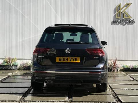 Volkswagen Tiguan 2.0 TSI R-Line Tech SUV 5dr Petrol DSG 4Motion Euro 6 (s/s) (190 ps) - U453