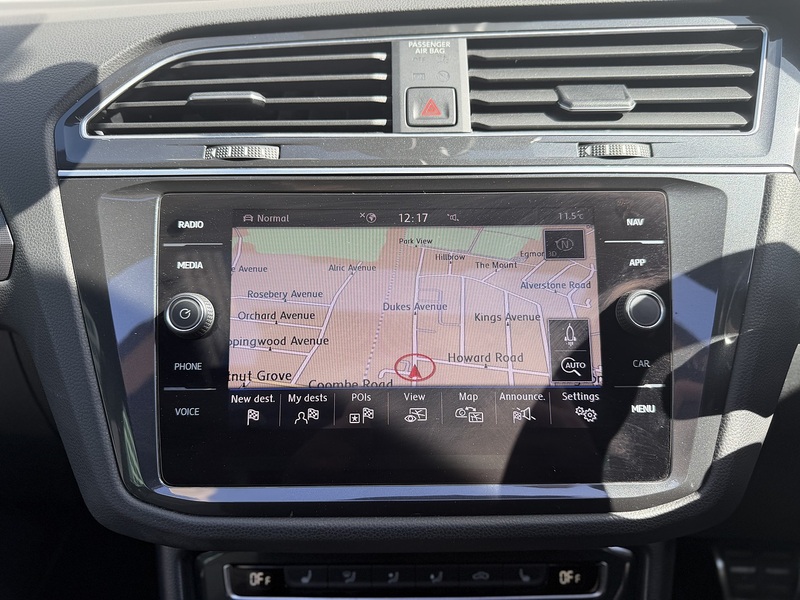 Volkswagen Tiguan 2.0 TSI R-Line Tech SUV 5dr Petrol DSG 4Motion Euro 6 (s/s) (190 ps) - U453