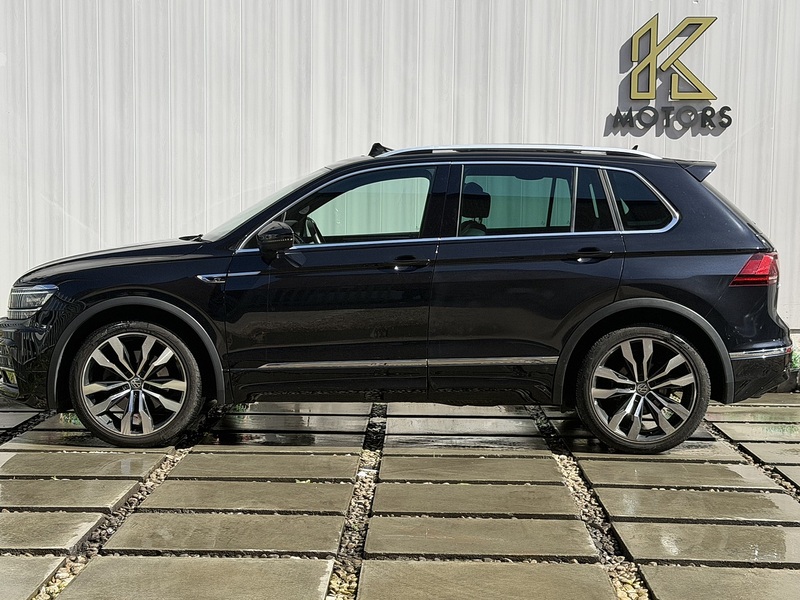 Volkswagen Tiguan 2.0 TSI R-Line Tech SUV 5dr Petrol DSG 4Motion Euro 6 (s/s) (190 ps) - U453