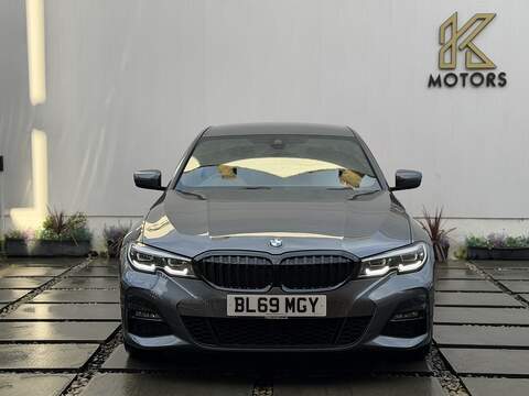 BMW 3 Series 2.0 330e 12kWh M Sport Saloon 4dr Petrol Plug-in Hybrid Auto Euro 6 (s/s) (292 ps) - U454