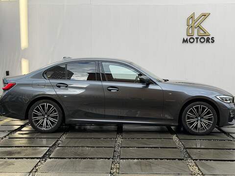 BMW 3 Series 2.0 330e 12kWh M Sport Saloon 4dr Petrol Plug-in Hybrid Auto Euro 6 (s/s) (292 ps) - U454
