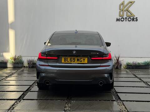 BMW 3 Series 2.0 330e 12kWh M Sport Saloon 4dr Petrol Plug-in Hybrid Auto Euro 6 (s/s) (292 ps) - U454