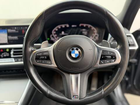 BMW 3 Series 2.0 330e 12kWh M Sport Saloon 4dr Petrol Plug-in Hybrid Auto Euro 6 (s/s) (292 ps) - U454
