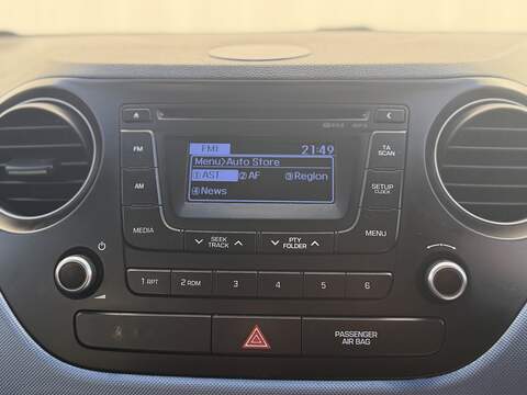 Hyundai i10 1.0 SE Hatchback 5dr Petrol Manual Euro 6 (66 ps) - U455