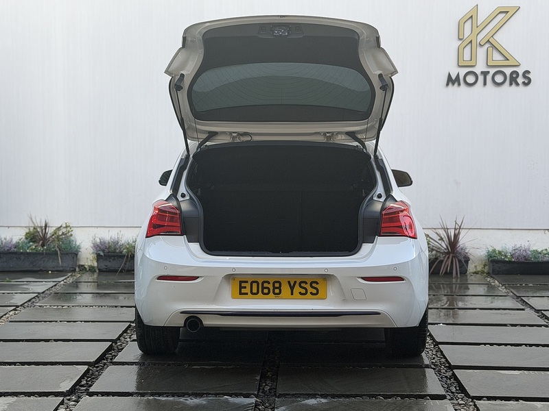 BMW 1 Series 1.5 118i Sport Hatchback 3dr Petrol Manual Euro 6 (s/s) (136 ps) - U457