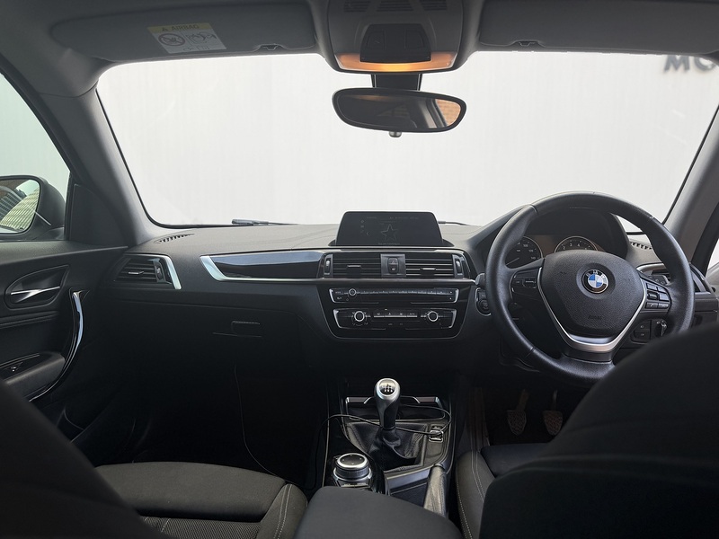 BMW 1 Series 1.5 118i Sport Hatchback 3dr Petrol Manual Euro 6 (s/s) (136 ps) - U457
