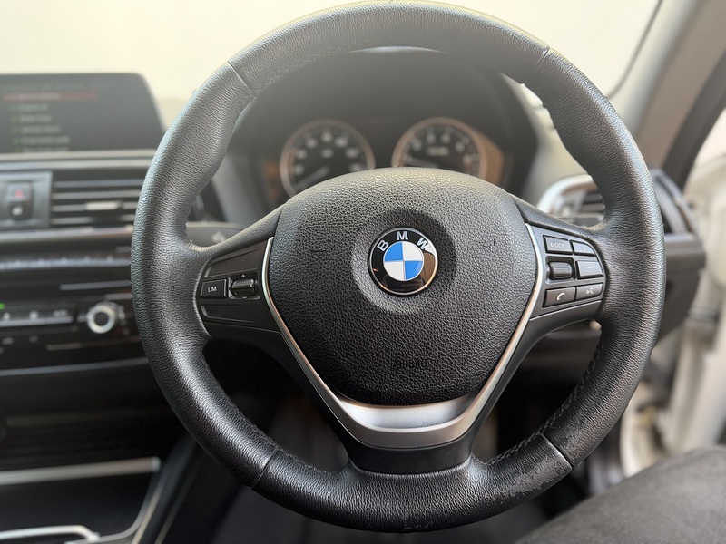 BMW 1 Series 1.5 118i Sport Hatchback 3dr Petrol Manual Euro 6 (s/s) (136 ps) - U457
