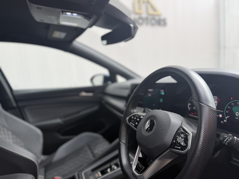 Volkswagen Golf 1.5 eTSI MHEV R-Line Hatchback 5dr Petrol Hybrid DSG Euro 6 (s/s) (150 ps) - U461