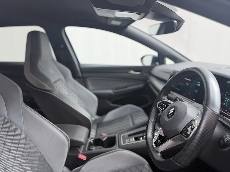Volkswagen Golf 1.5 eTSI MHEV R-Line Hatchback 5dr Petrol Hybrid DSG Euro 6 (s/s) (150 ps) - U461