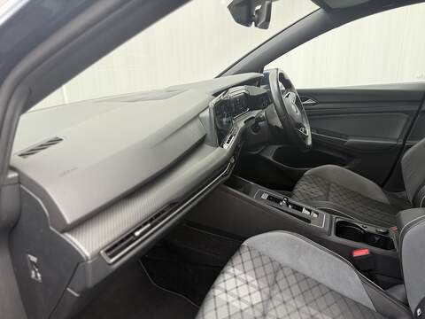 Volkswagen Golf 1.5 eTSI MHEV R-Line Hatchback 5dr Petrol Hybrid DSG Euro 6 (s/s) (150 ps) - U461