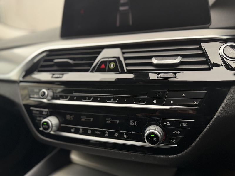 BMW 5 Series 2.0 520i GPF SE Saloon 4dr Petrol Auto Euro 6 (s/s) (184 ps) - U462