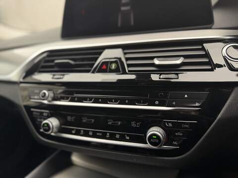 BMW 5 Series 2.0 520i GPF SE Saloon 4dr Petrol Auto Euro 6 (s/s) (184 ps) - U462