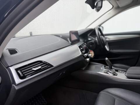 BMW 5 Series 2.0 520i GPF SE Saloon 4dr Petrol Auto Euro 6 (s/s) (184 ps) - U462