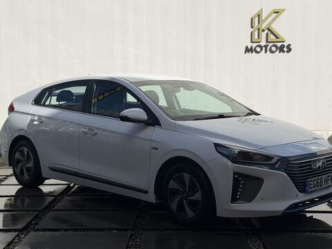 Hyundai IONIQ 1.6 h-GDi GPF 8.9kWh Premium Hatchback 5dr Petrol Plug-in Hybrid DCT Euro 6 (s/s) (141 ps)