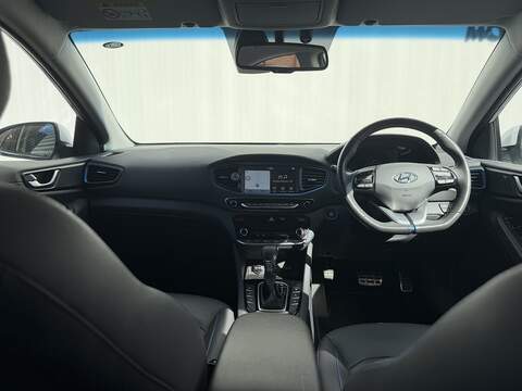 Hyundai IONIQ 1.6 h-GDi GPF Premium SE Hatchback 5dr Petrol Hybrid DCT Euro 6 (s/s) (141 ps) - U465