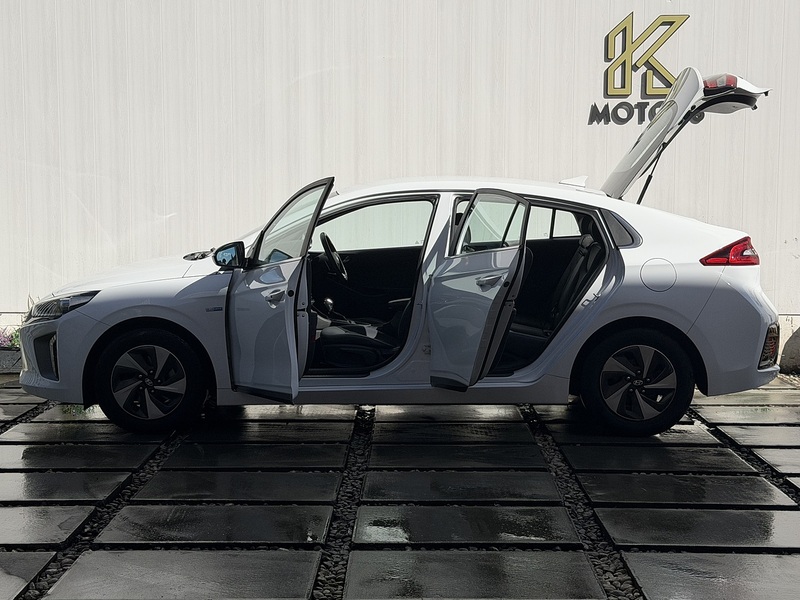 Hyundai IONIQ 1.6 h-GDi GPF Premium SE Hatchback 5dr Petrol Hybrid DCT Euro 6 (s/s) (141 ps) - U465