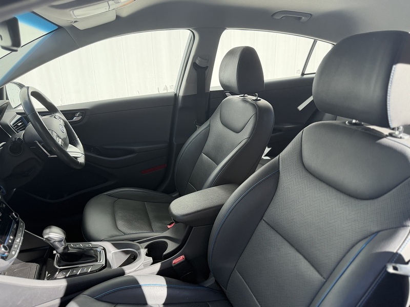 Hyundai IONIQ 1.6 h-GDi GPF Premium SE Hatchback 5dr Petrol Hybrid DCT Euro 6 (s/s) (141 ps) - U465