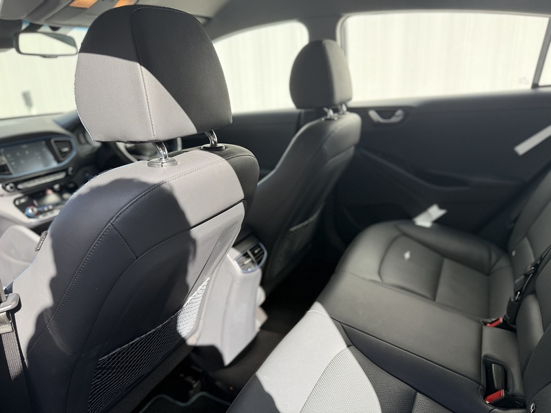 Hyundai IONIQ 1.6 h-GDi GPF Premium SE Hatchback 5dr Petrol Hybrid DCT Euro 6 (s/s) (141 ps) - U465