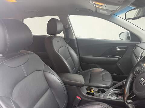 Kia Niro 1.6h GDi 3 SUV 5dr Petrol Hybrid DCT Euro 6 (s/s) (139 bhp) - U468