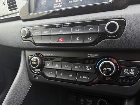 Kia Niro 1.6h GDi 3 SUV 5dr Petrol Hybrid DCT Euro 6 (s/s) (139 bhp) - U468