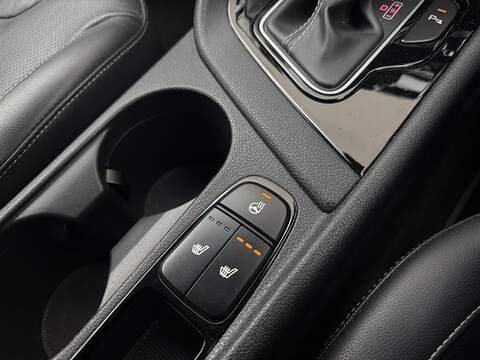 Kia Niro 1.6h GDi 3 SUV 5dr Petrol Hybrid DCT Euro 6 (s/s) (139 bhp) - U468