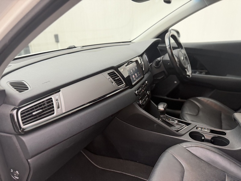 Kia Niro 1.6h GDi 3 SUV 5dr Petrol Hybrid DCT Euro 6 (s/s) (139 bhp) - U468