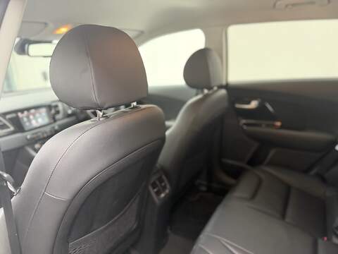 Kia Niro 1.6h GDi 3 SUV 5dr Petrol Hybrid DCT Euro 6 (s/s) (139 bhp) - U468