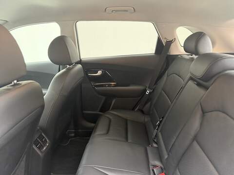 Kia Niro 1.6h GDi 3 SUV 5dr Petrol Hybrid DCT Euro 6 (s/s) (139 bhp) - U468