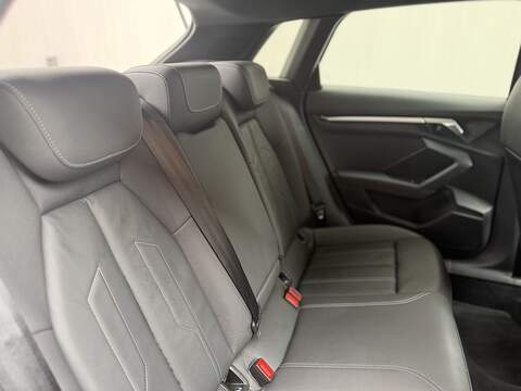 Audi A3 1.5 TFSI 35 S line Sportback 5dr Petrol S Tronic Euro 6 (s/s) (150 ps) - U471