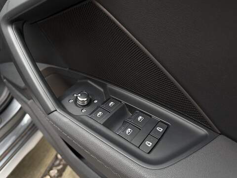 Audi A3 1.5 TFSI 35 S line Sportback 5dr Petrol S Tronic Euro 6 (s/s) (150 ps) - U471