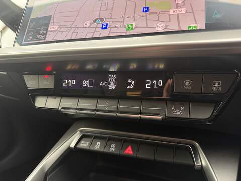 Audi A3 1.5 TFSI 35 S line Sportback 5dr Petrol S Tronic Euro 6 (s/s) (150 ps) - U471