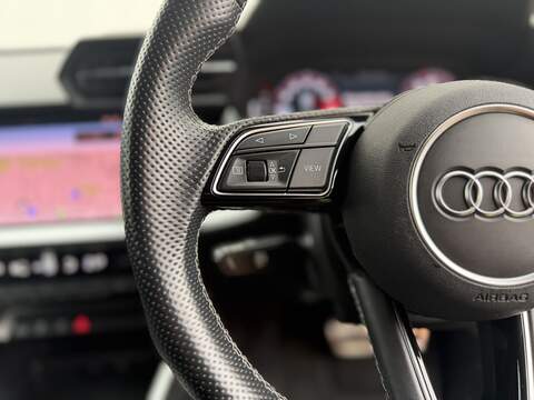 Audi A3 1.5 TFSI 35 S line Sportback 5dr Petrol S Tronic Euro 6 (s/s) (150 ps) - U471