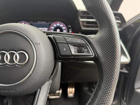 Audi A3 1.5 TFSI 35 S line Sportback 5dr Petrol S Tronic Euro 6 (s/s) (150 ps) - U471