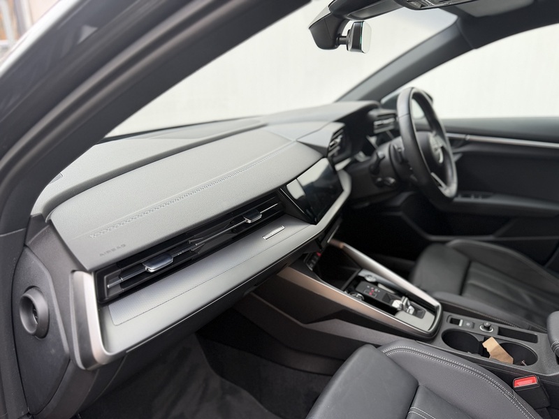 Audi A3 1.5 TFSI 35 S line Sportback 5dr Petrol S Tronic Euro 6 (s/s) (150 ps) - U471