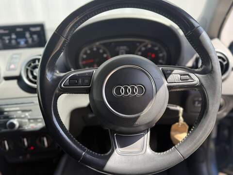 Audi A1 1.0 TFSI Sport Hatchback 3dr Petrol Manual Euro 6 (s/s) (95 ps) - U472