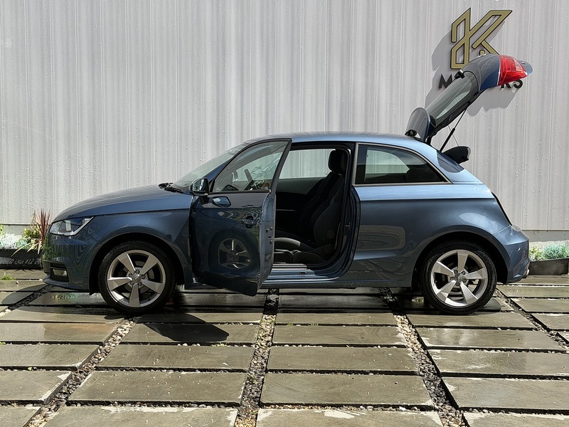 Audi A1 1.0 TFSI Sport Hatchback 3dr Petrol Manual Euro 6 (s/s) (95 ps) - U472