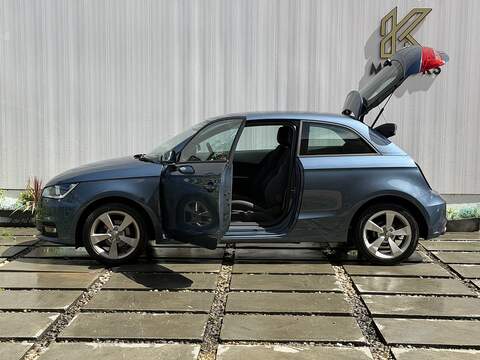 Audi A1 1.0 TFSI Sport Hatchback 3dr Petrol Manual Euro 6 (s/s) (95 ps) - U472