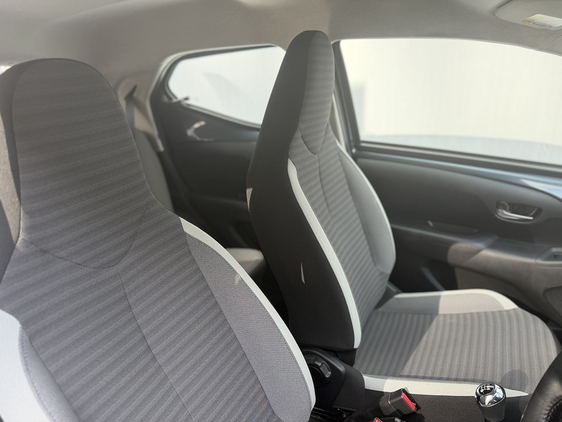 Toyota AYGO 1.0 VVT-i x-play Hatchback 5dr Petrol Manual Euro 6 (71 ps) - U474