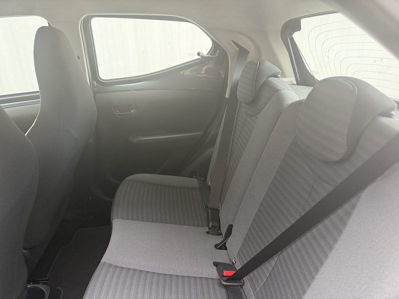 Toyota AYGO 1.0 VVT-i x-play Hatchback 5dr Petrol Manual Euro 6 (71 ps) - U474