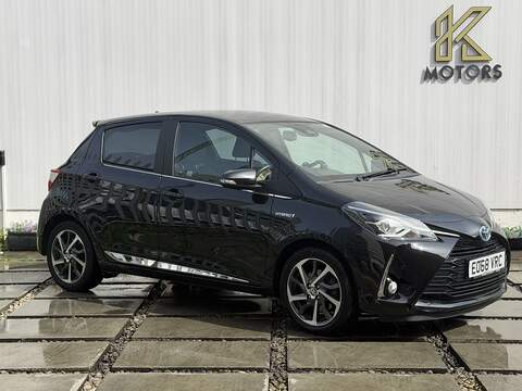 Toyota Yaris 1.0 VVT-i x-trend Hatchback 5dr Petrol x-shift Euro 6 (Safety Sense) (71 ps)