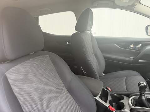 Nissan Qashqai dCi n-tec - U478