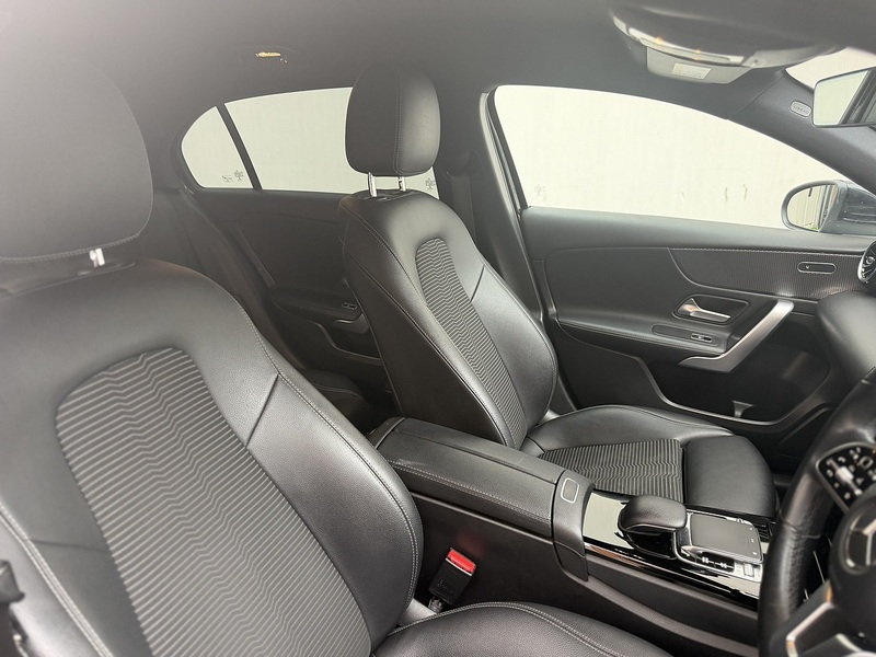 Mercedes-Benz A Class A180d Sport - U479