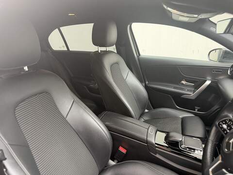 Mercedes-Benz A Class A180d Sport - U479