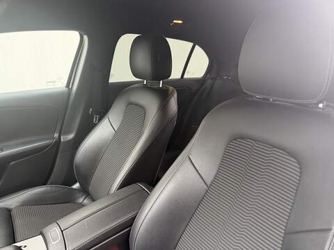 Mercedes-Benz A Class A180d Sport - U479