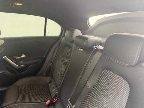 Mercedes-Benz A Class A180d Sport - U479